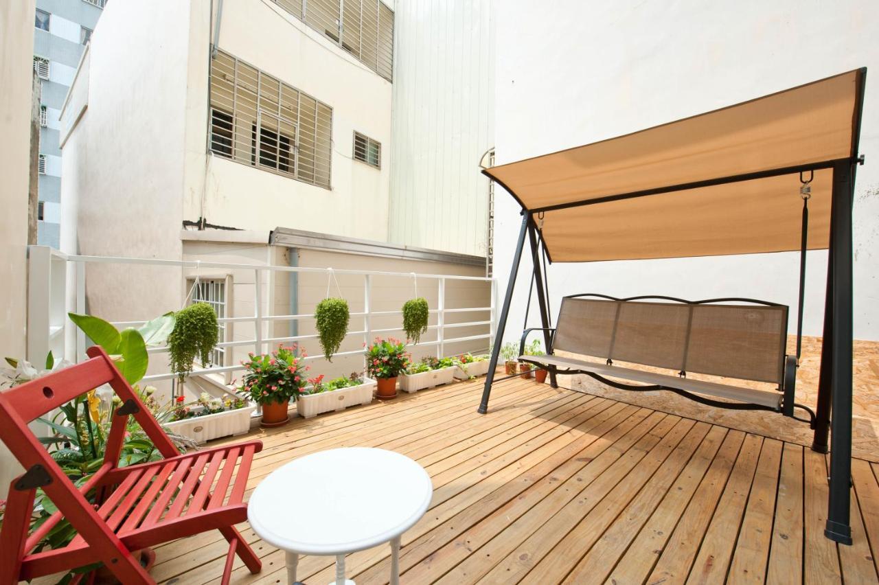 Hotel Leo 111/Arena Ruifeng Kaohsiung Exterior foto